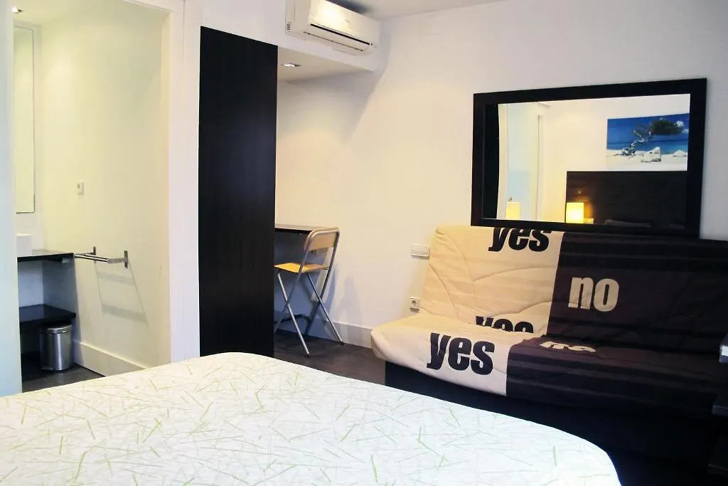 Be Mar Hostel Barselona